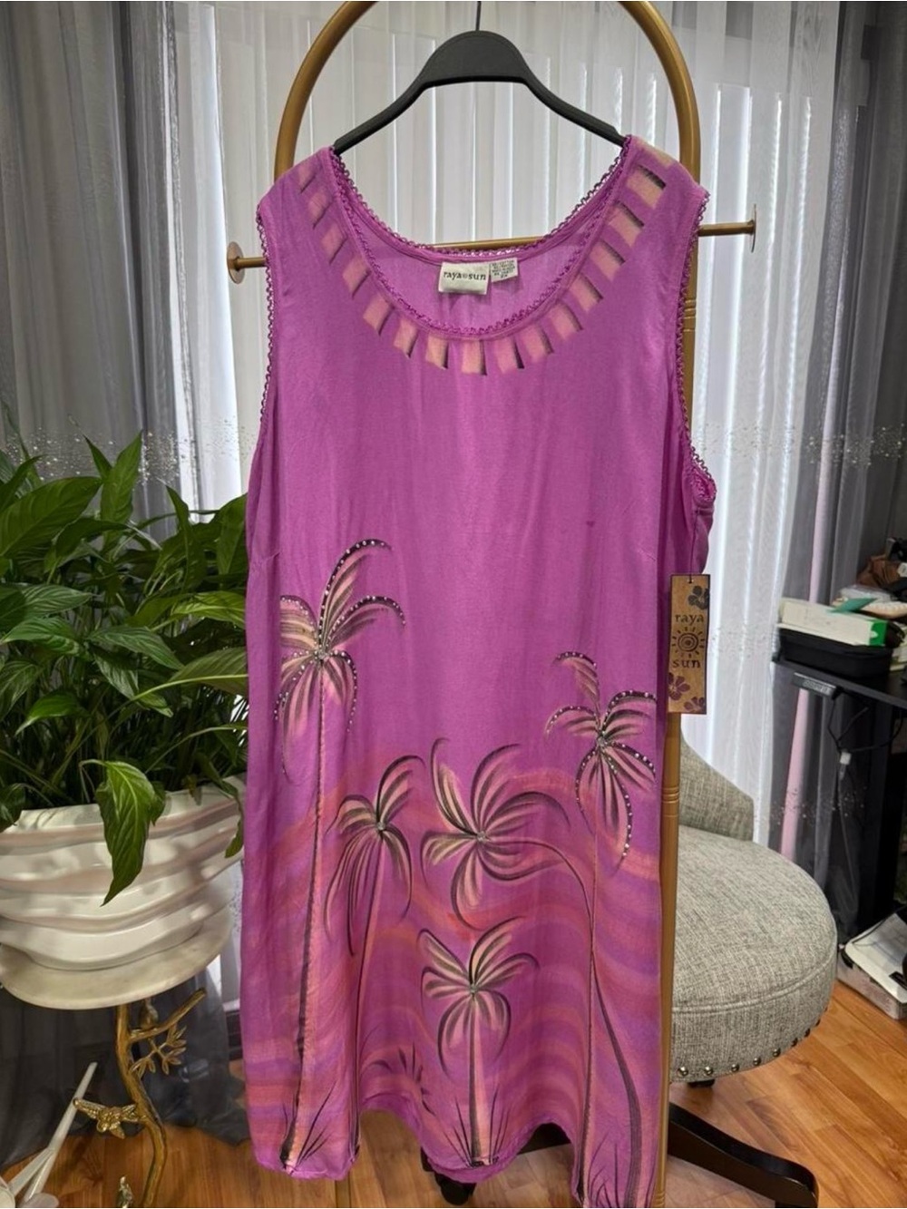 raya sun Purple Palm-Print Sleeveless Midi Dress
